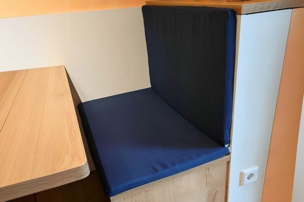 Zitkussen voor eettafelbank op maat